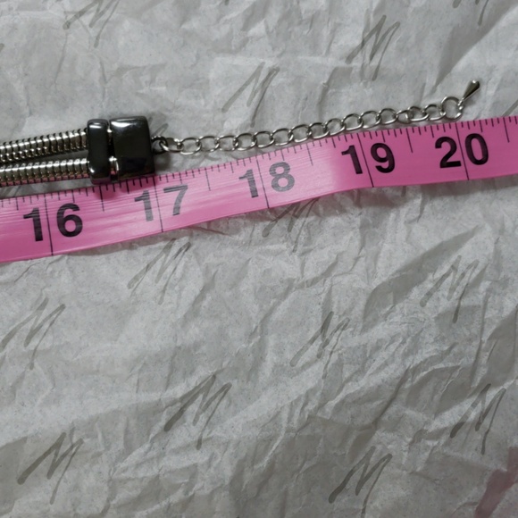 Marciano Statement Necklace - Picture 6 of 8